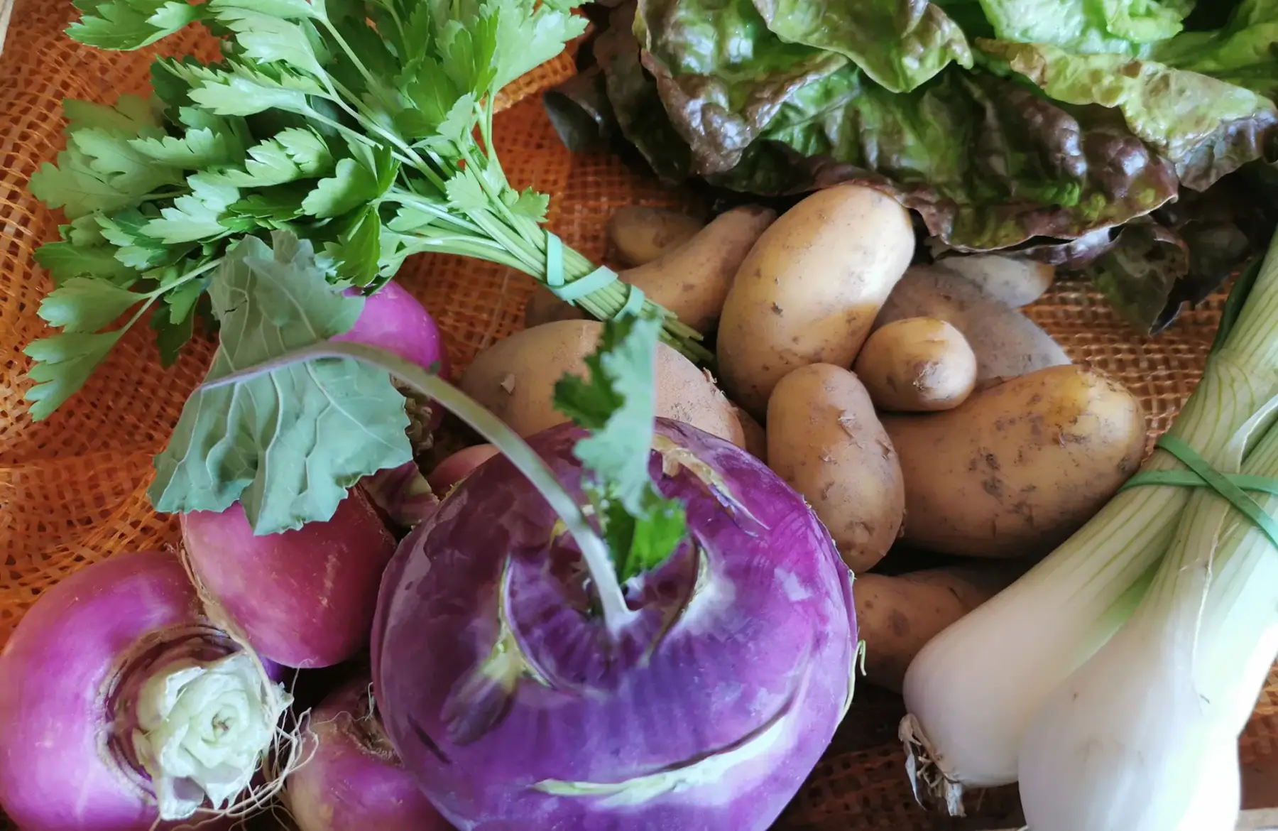panier de printemps à 13€