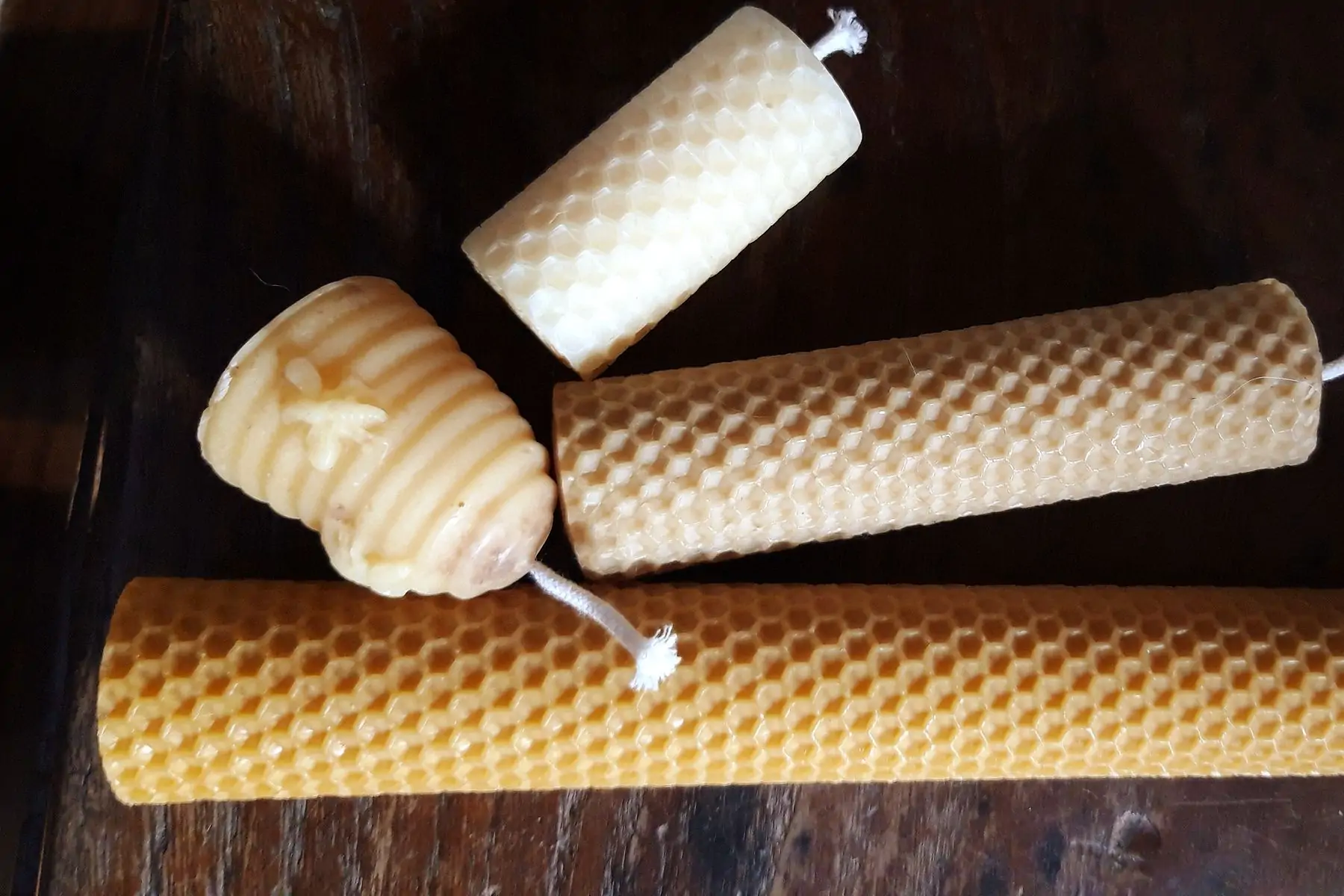 bougies roulée en cire d'abeille