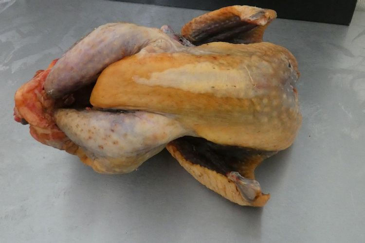 pintade prête à cuire