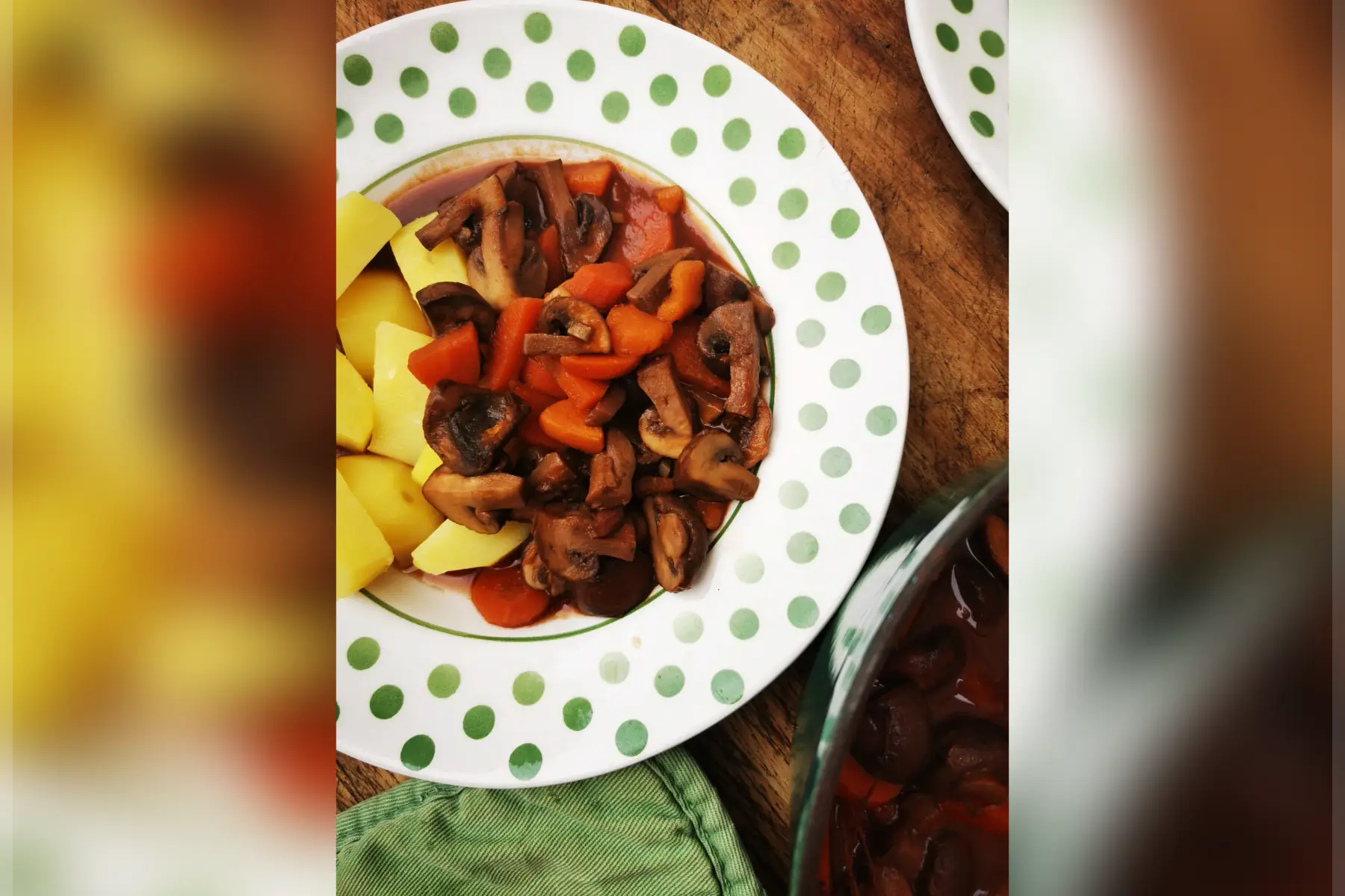 Bourguignon de champignons et pommes de terre rôties V SG