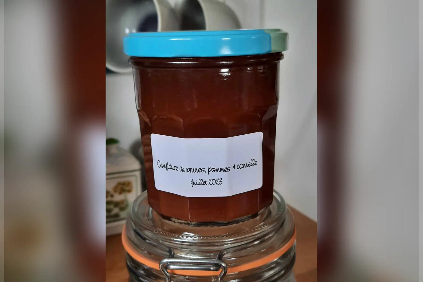 confiture de prune, pomme, cannelle (non certifiée bio)
