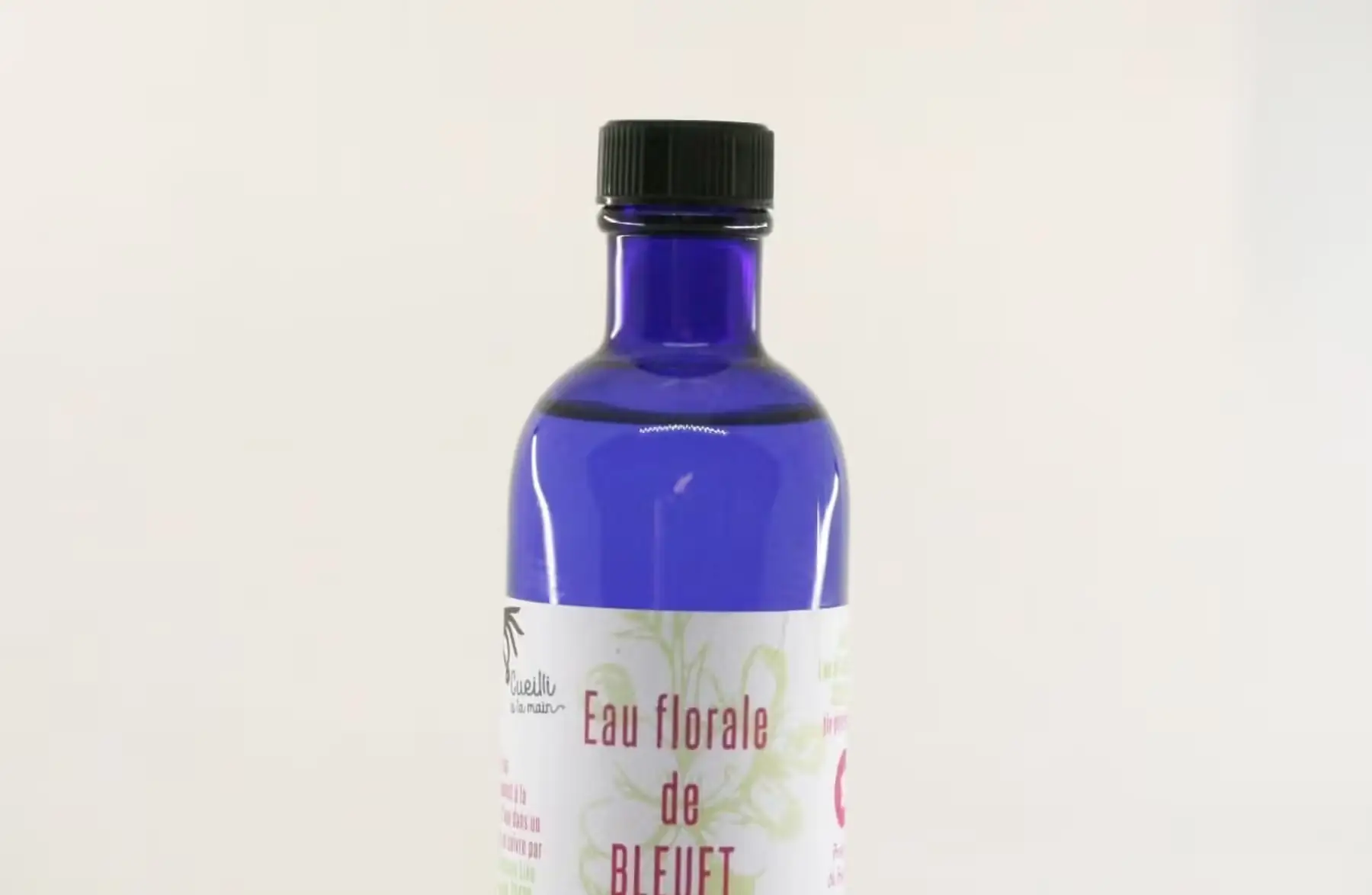 eau florale de bleuet des champs
