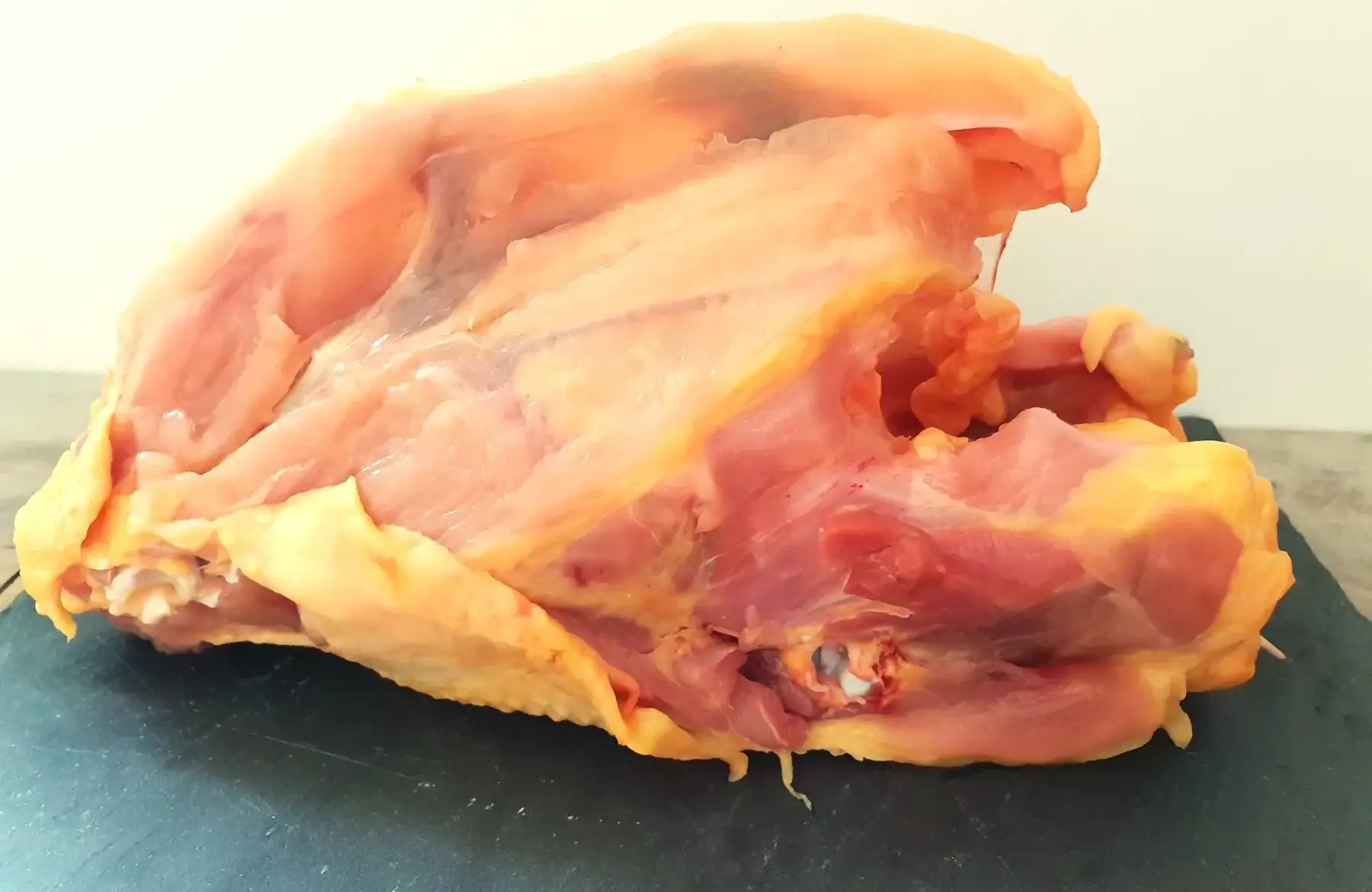 carcasse de poulet (pour bouillon)