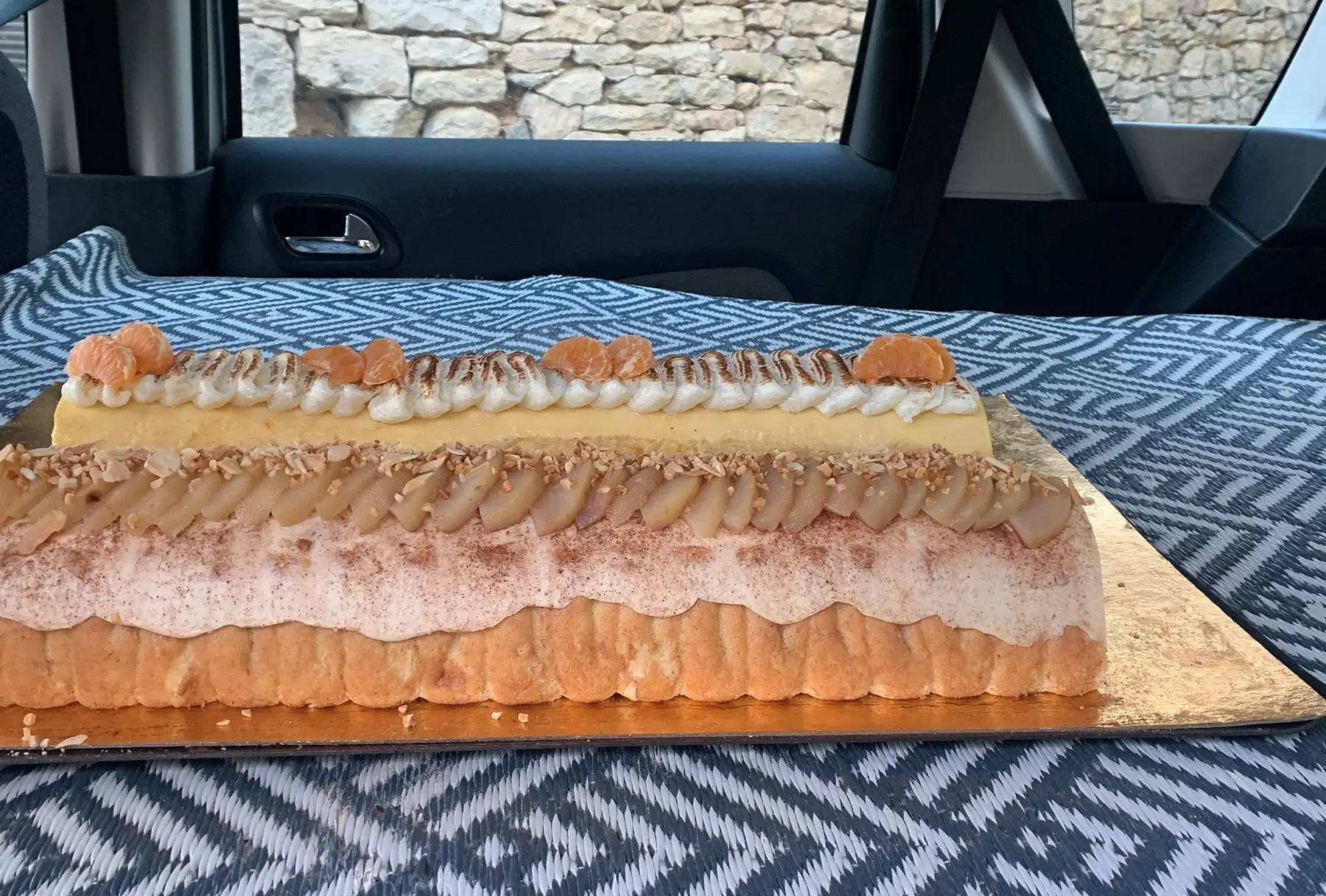 Bûche de Noël Poire de Lune pour le 23 décembre