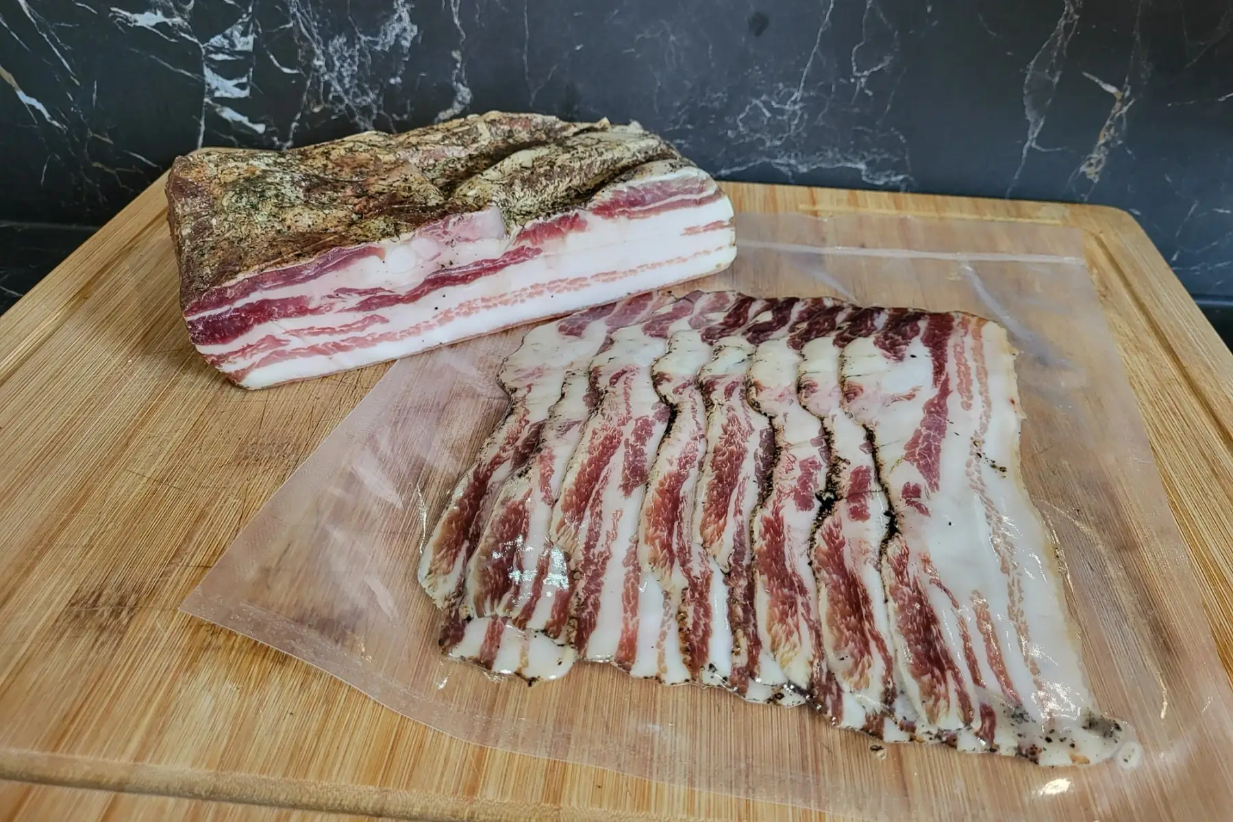 ventrèche sèche tranchée - sachet de 140gr