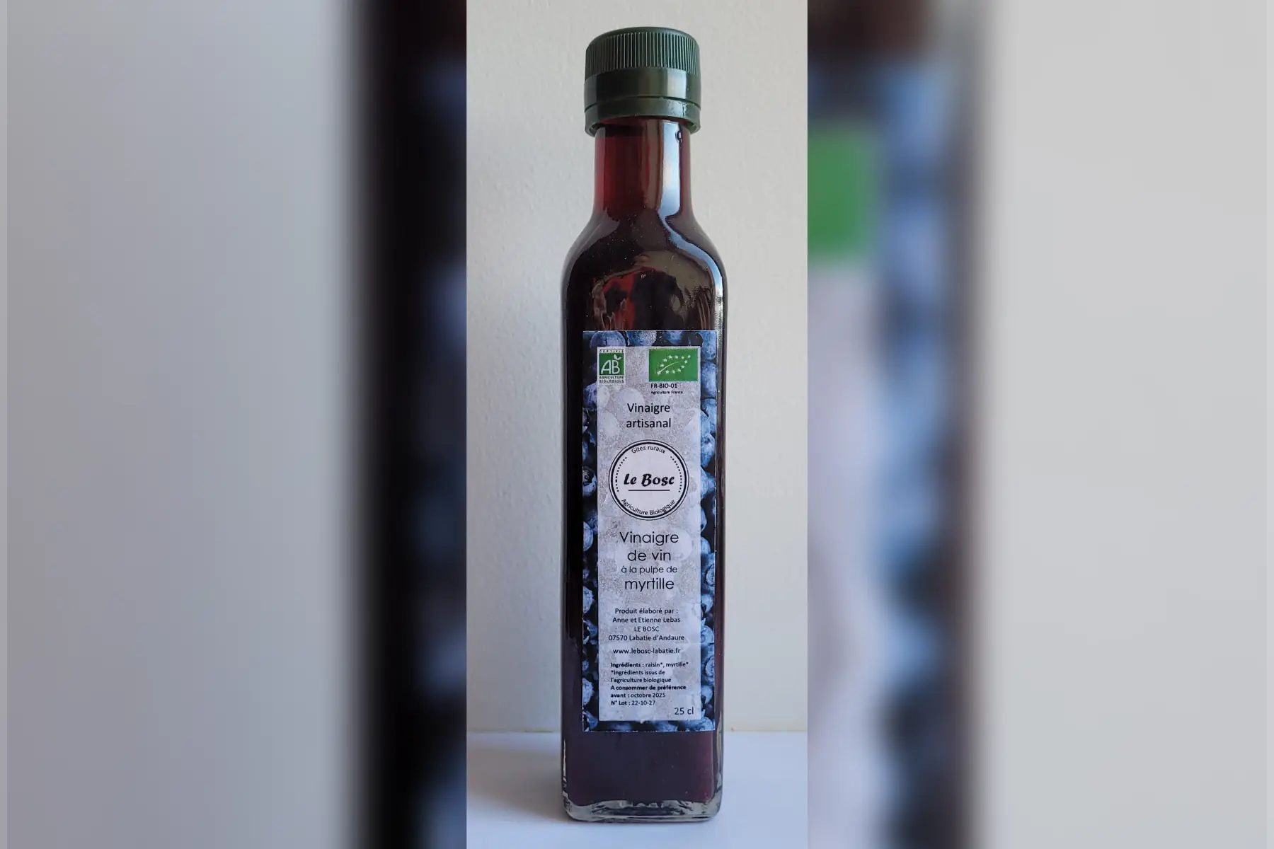 vinaigre de vin à la pulpe de myrtille
