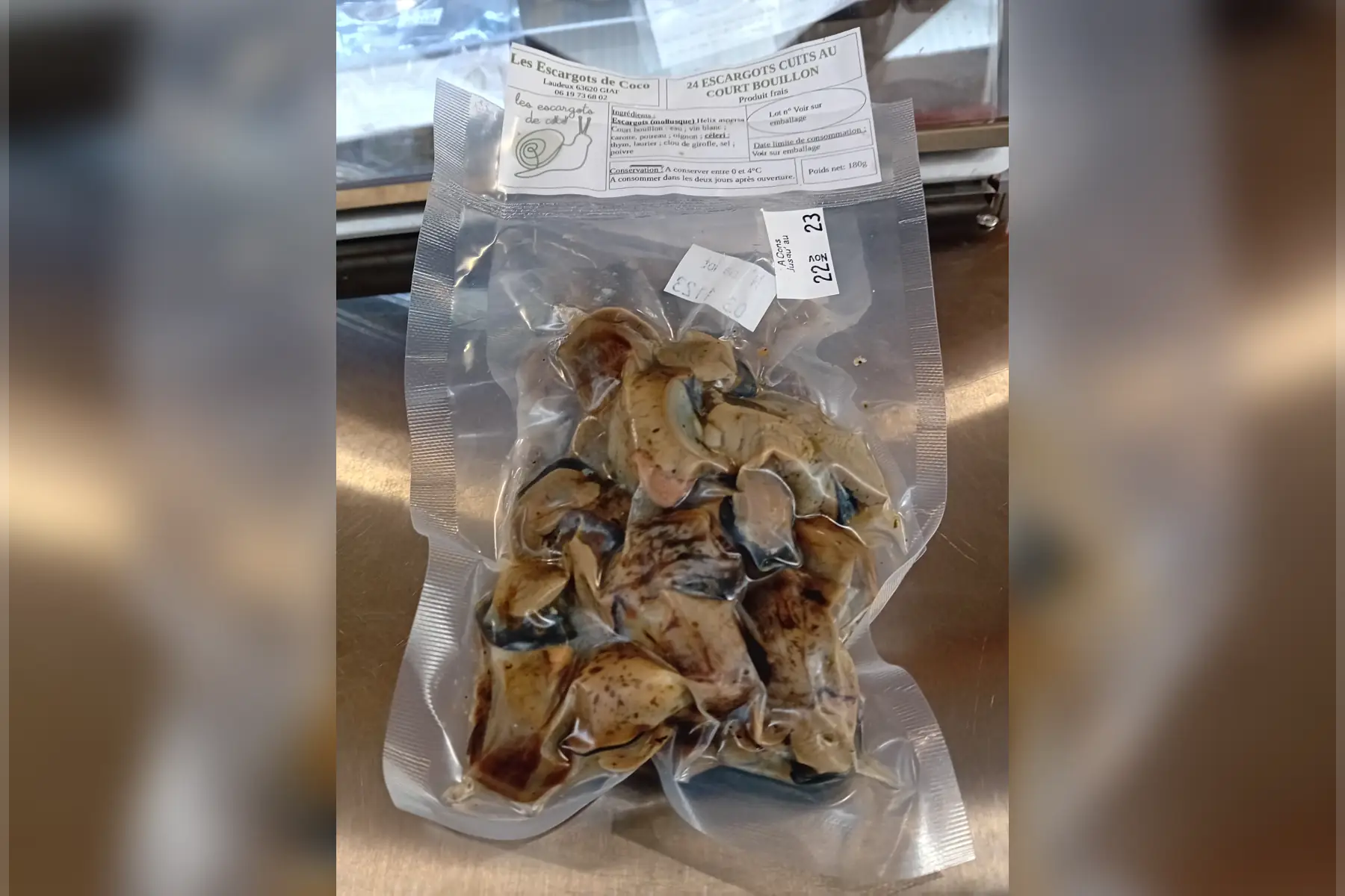 24 escargots natures cuits au court bouillon