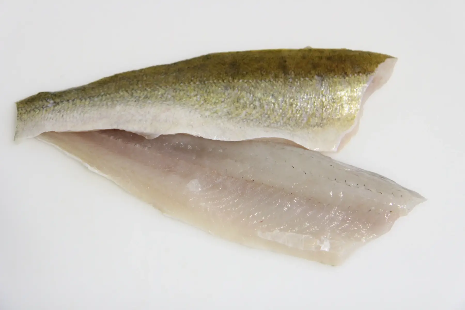 sandre filet entier (env. 300g)