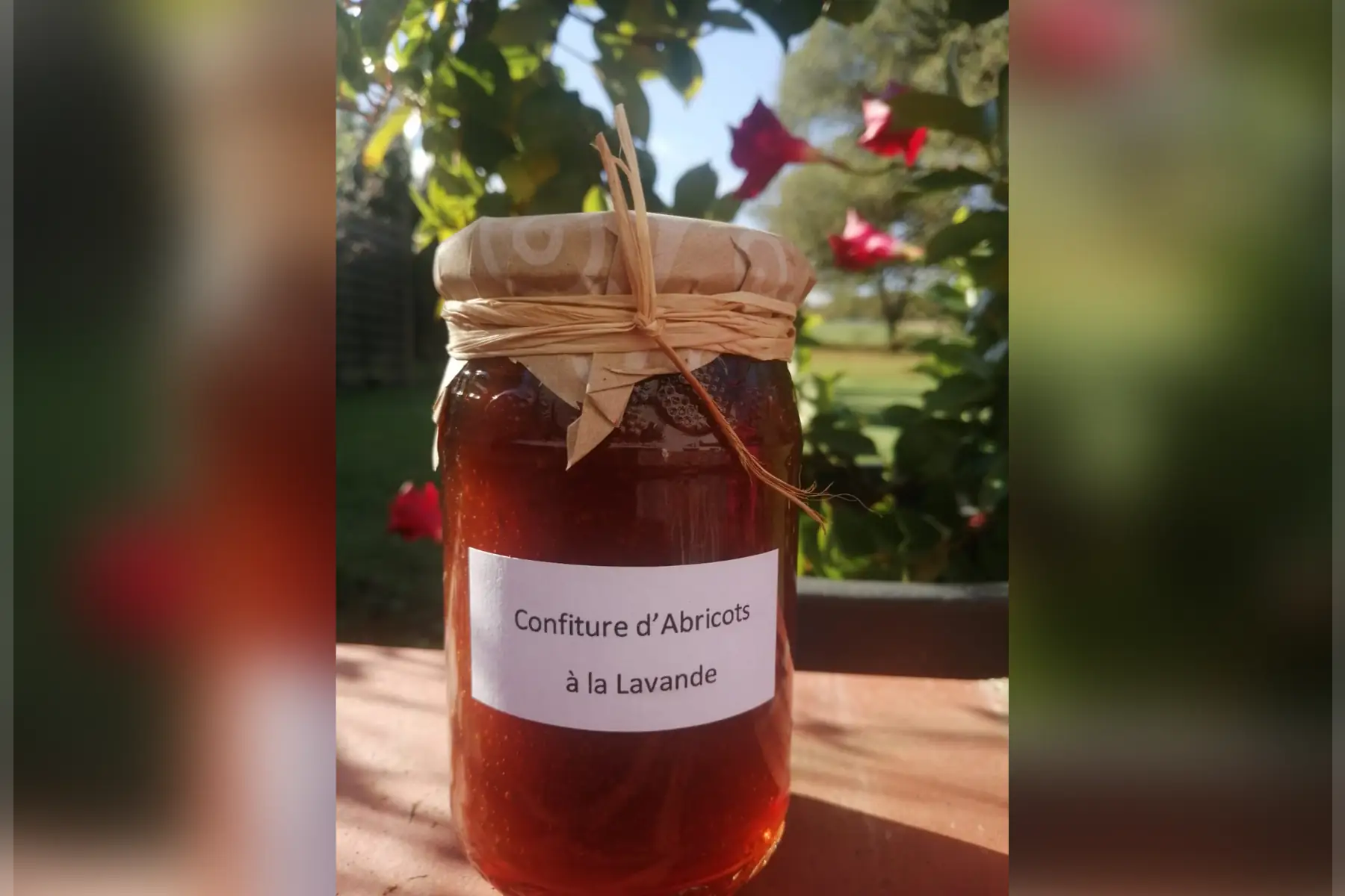 confiture d'abricots à la lavande