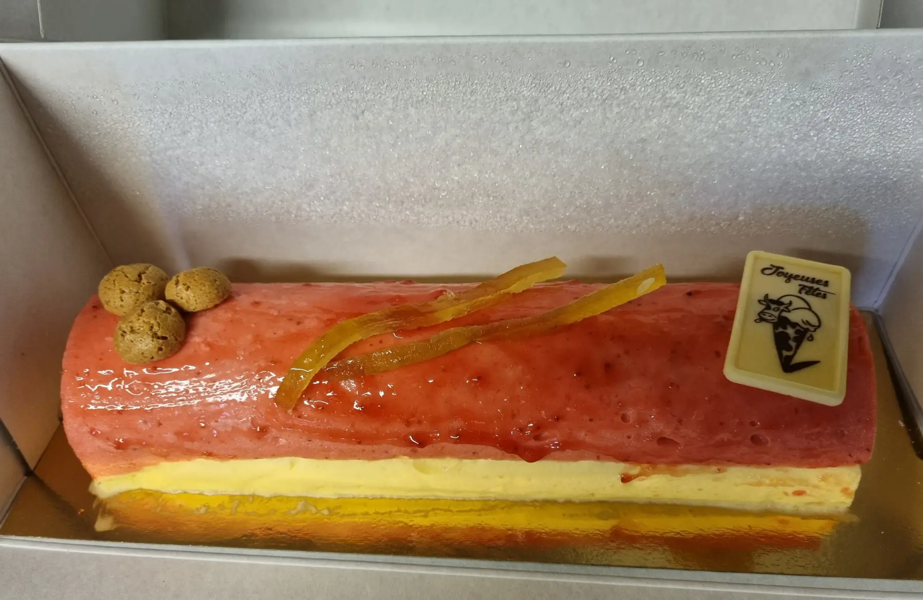 Bûche glacée Sorbet Fraise et Citron meringué