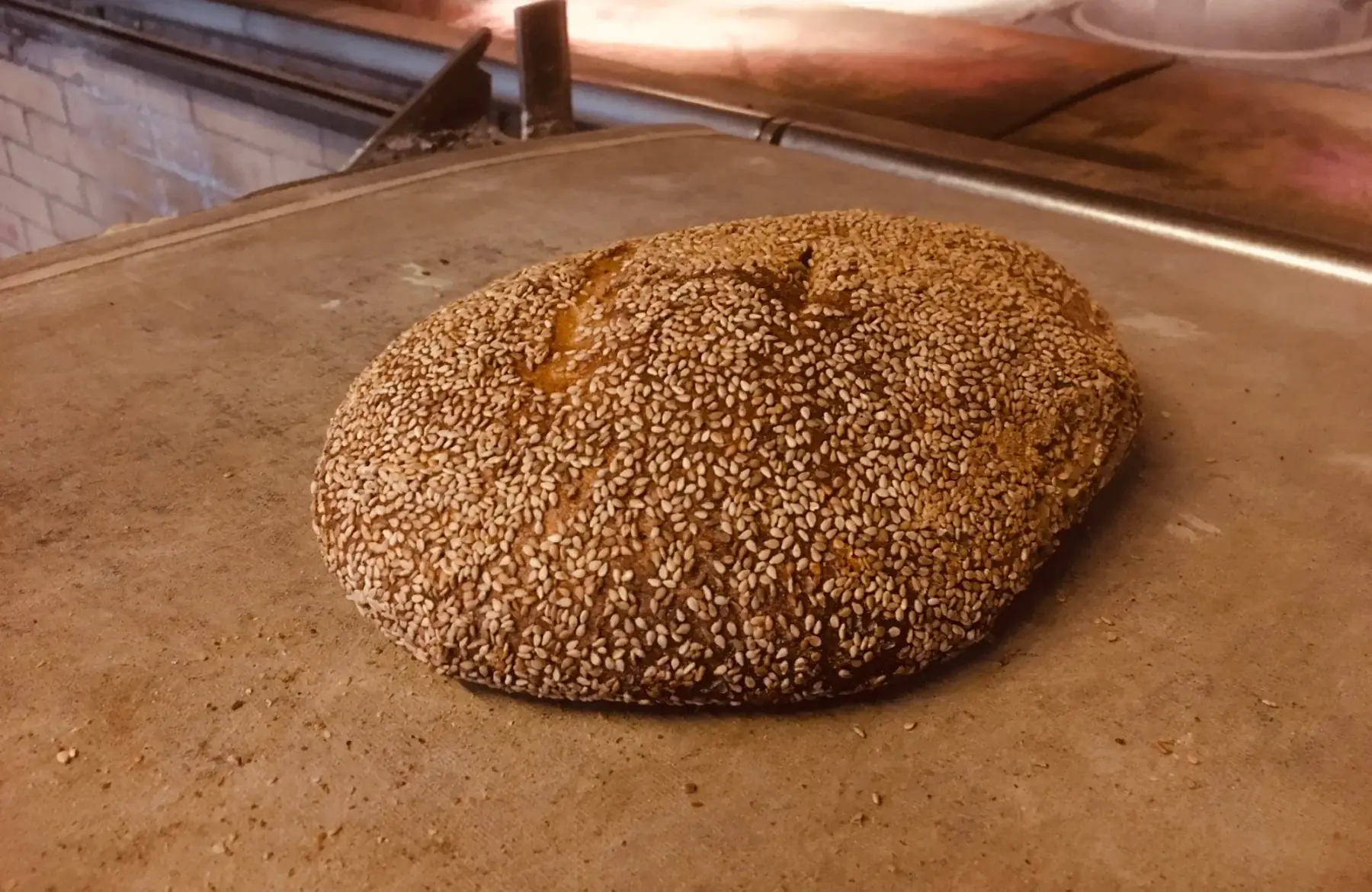 Pain demi-complet sésame 400gr