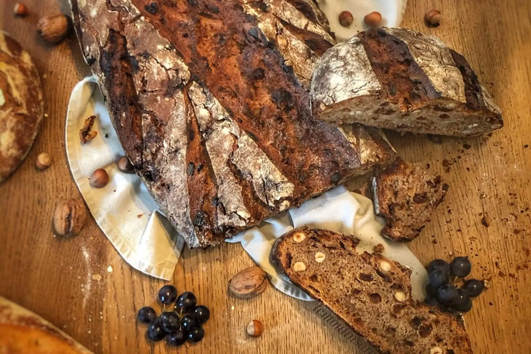 Rustique aux Fruits biologiques ~500g