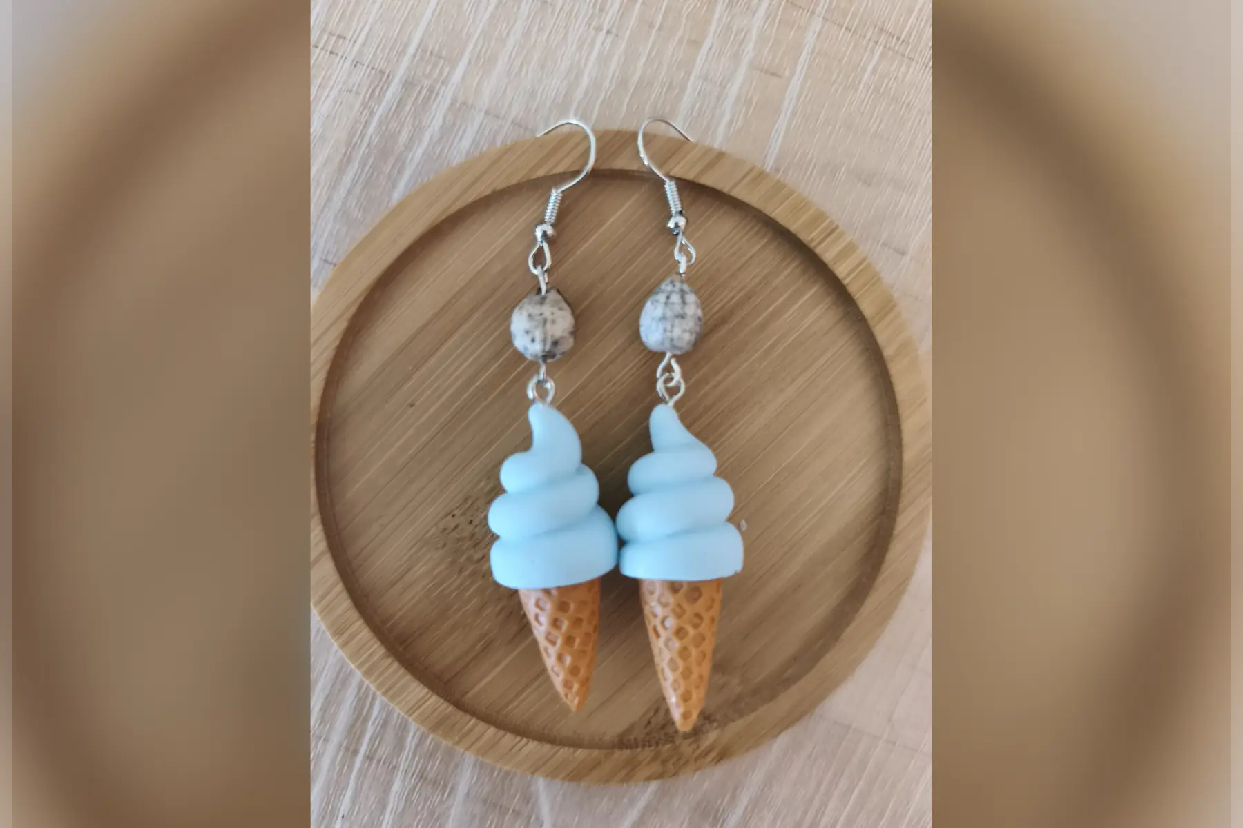 Boucles d’oreilles glace bleue