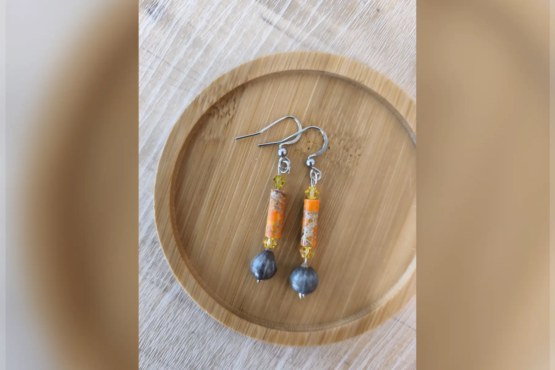 Boucles d’oreilles baton orangé