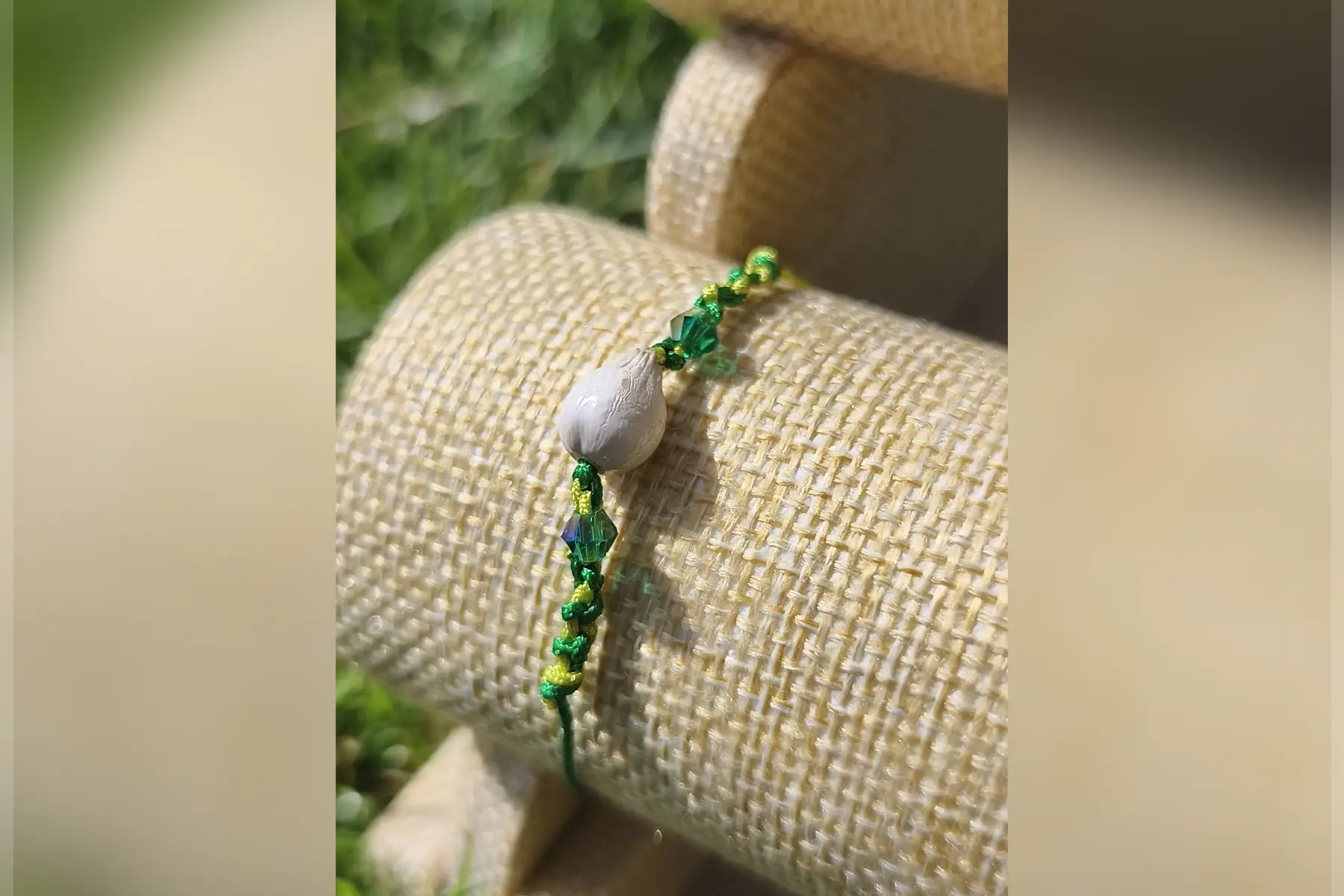 Bracelet macramé perles vertes