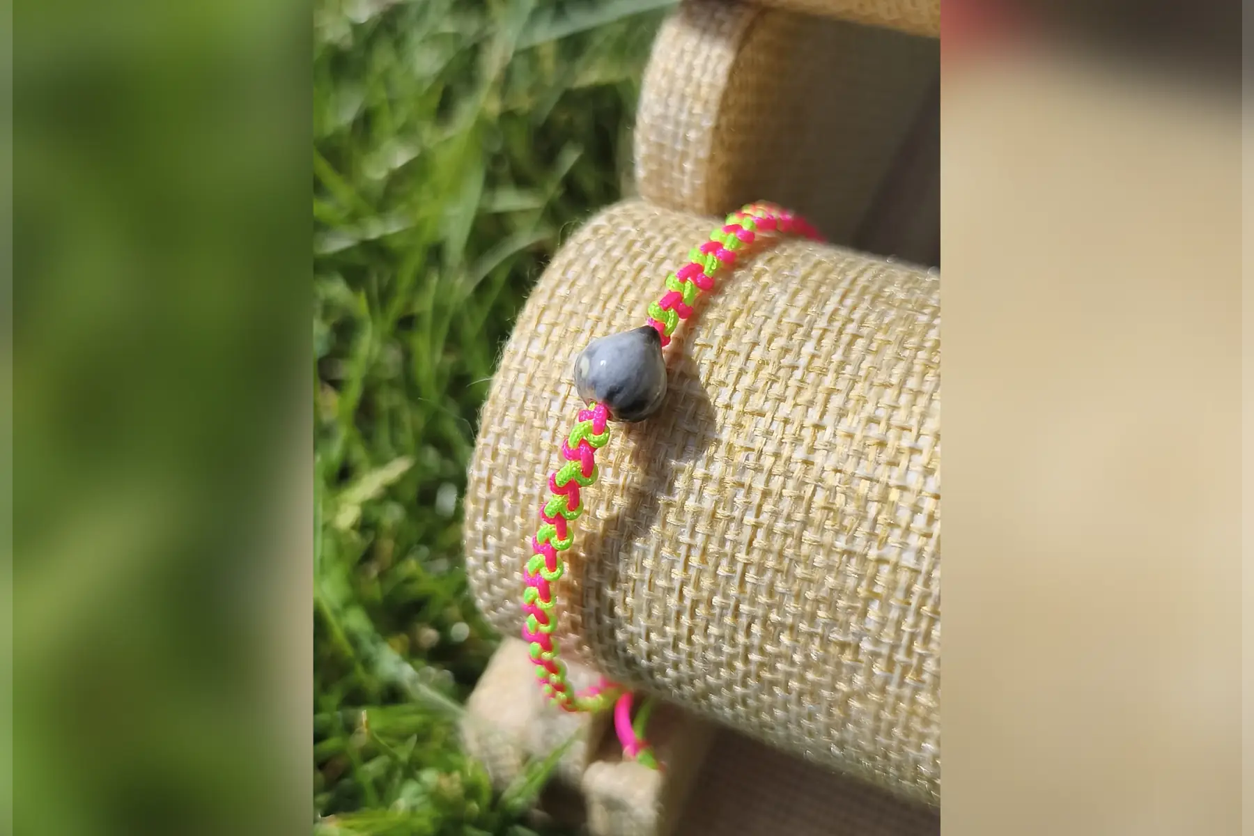 Bracelet macramé 2 fils rose vert